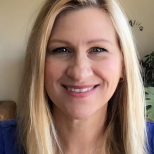 LisaWeir-1983bc's avatar